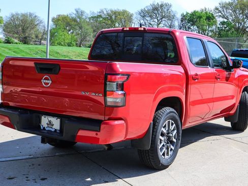 Used 2022 Nissan Frontier SV image 17