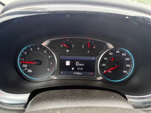 Used 2023 Chevrolet Traverse RS w/ LPO, Floor Liner Package FWD image 11