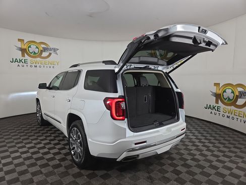 Certified 2023 GMC Acadia Denali w/ Denali Ultimate Package image 35
