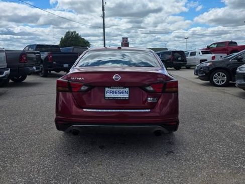 Used 2020 Nissan Altima 2.0 SR FWD image 5