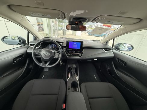 Certified 2026 Toyota Corolla LE image 28