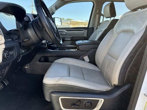 Used 2024 RAM 1500 Limited image 22