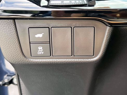 Used 2025 Honda CR-V EX-L image 20