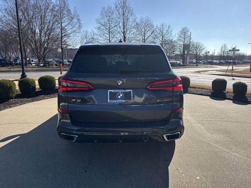 Used 2019 BMW X5 xDrive40i w/ M Sport Package image 4