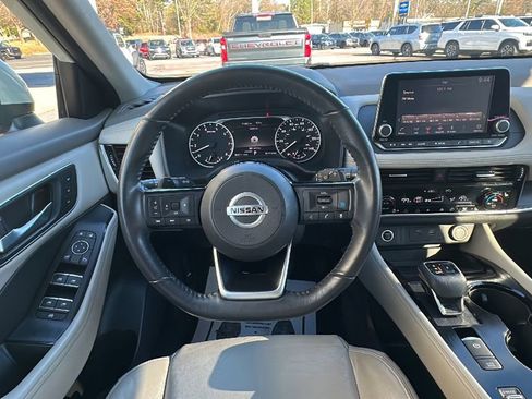 Used 2021 Nissan Rogue SL image 18