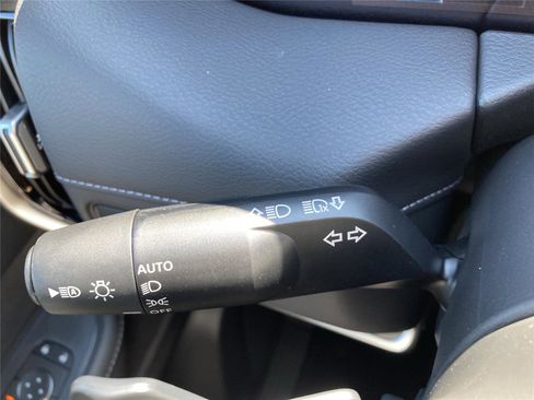 New 2026 Nissan Armada SL w/ Captain's Chari Seat Package image 21