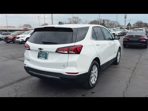 Certified 2024 Chevrolet Equinox LT w/ LPO, Floor Liner Package image 8