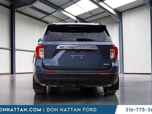 Used 2021 Ford Explorer XLT AWD/4WD image 26