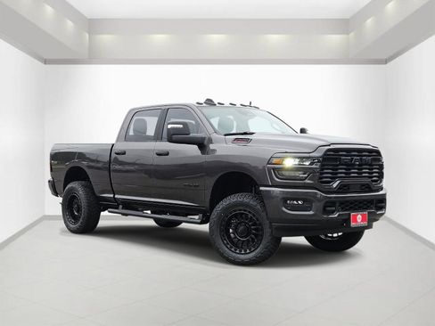 Used 2026 RAM 2500 Lone Star AWD/4WD image 1