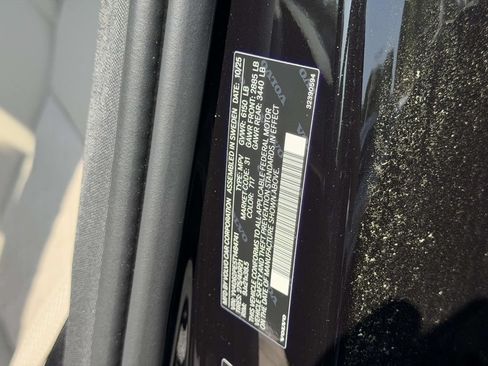 New 2026 Volvo XC90 B6 Plus w/ Protection Package Premier AWD/4WD image 25