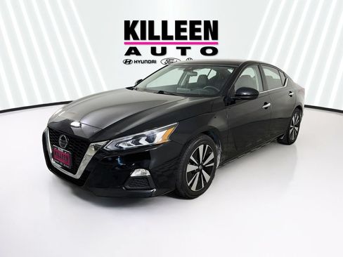 Used 2022 Nissan Altima 2.5 SV FWD image 3