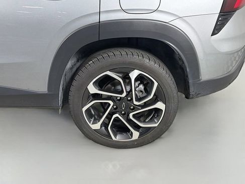 Used 2024 Chevrolet Trax RS w/ Driver Confidence Package FWD image 35