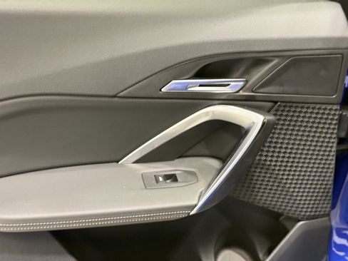 Used 2025 BMW X2 xDrive28i image 21