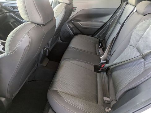 Used 2024 Subaru Crosstrek 2.0i Premium image 27