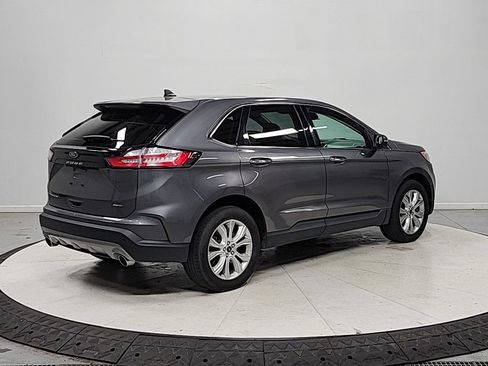 Used 2023 Ford Edge Titanium AWD/4WD image 7