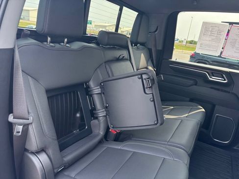 Used 2026 GMC Sierra 3500 SLT w/ SLT Premium Package AWD/4WD image 31
