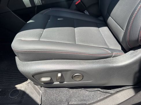 Used 2024 Chevrolet Traverse Z71 w/ LPO, Floor Liner Package AWD/4WD image 15