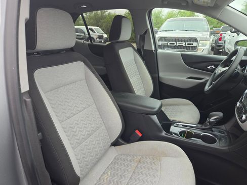 Used 2023 Chevrolet Equinox LT AWD/4WD image 25