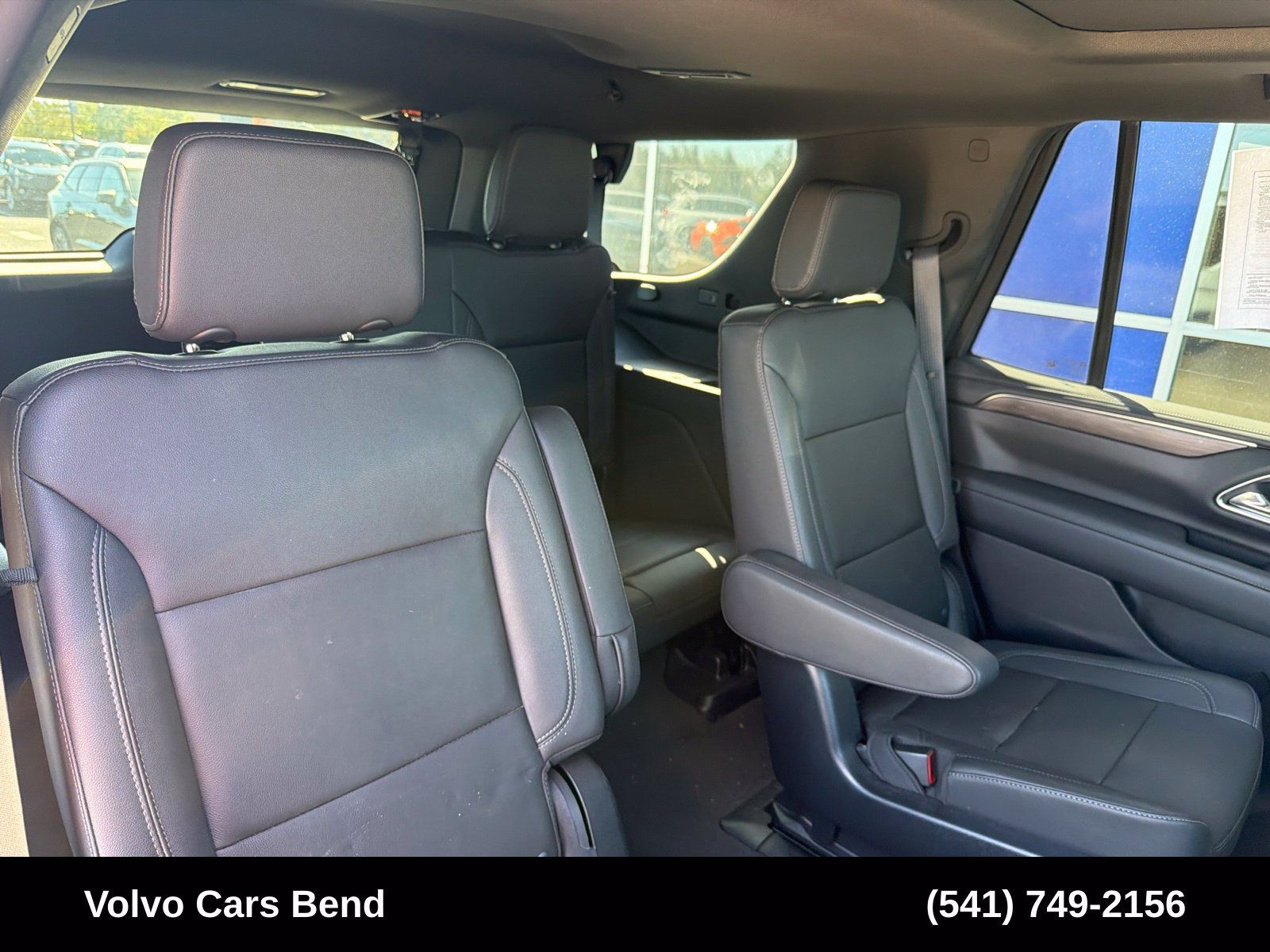 Used 2023 Chevrolet Tahoe Z71 w/ Luxury Package AWD/4WD image 24