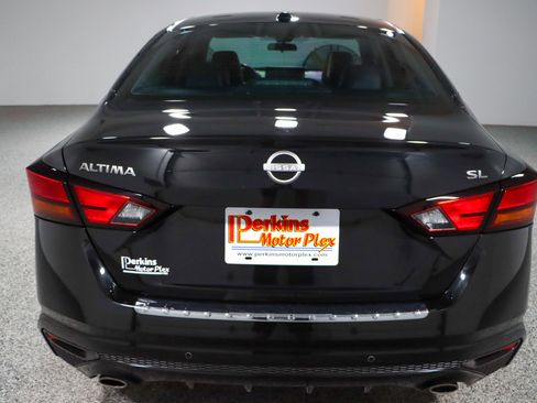 Used 2023 Nissan Altima 2.5 SL image 8