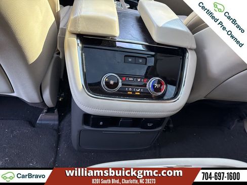 Used 2020 Lincoln Navigator Reserve w/ Luxury Package image 15