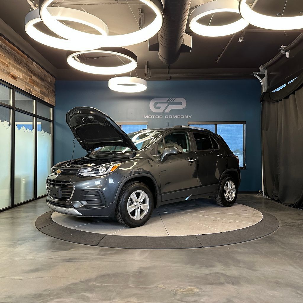 Used 2018 Chevrolet Trax LT w/ Driver Confidence Package AWD/4WD image 20