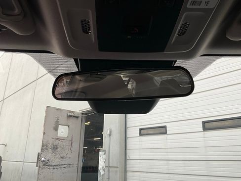 Used 2025 Toyota Camry LE image 17