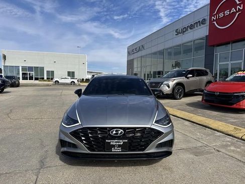 Used 2022 Hyundai Sonata SEL Plus image 2
