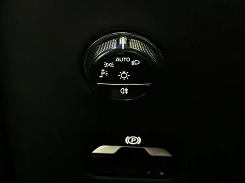 New 2026 Mercedes-Benz GLC 43 AMG 4MATIC image 19