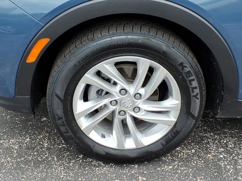 Used 2025 Buick Envista Preferred w/ Convenience I Package FWD image 31