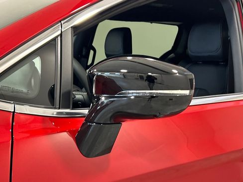 New 2026 Chrysler Pacifica Select image 12