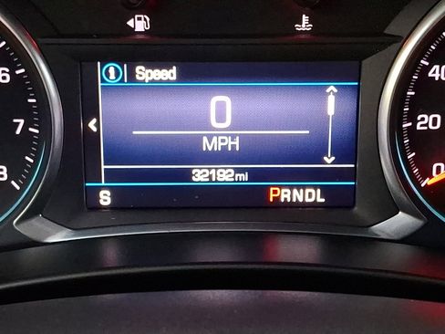 Used 2019 Chevrolet Equinox LT image 19