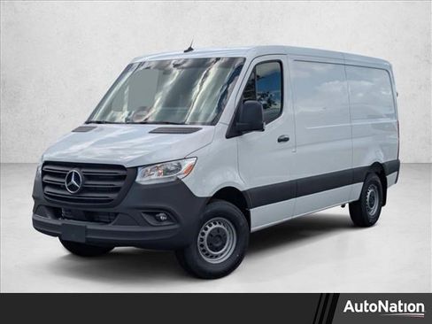 New 2025 Mercedes-Benz Sprinter 2500 image 1