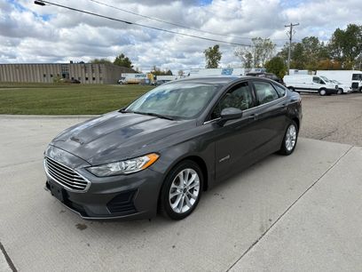 Used 2019 Ford Fusion SE
