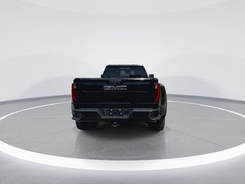 Used 2024 GMC Sierra 3500 Denali Ultimate image 12