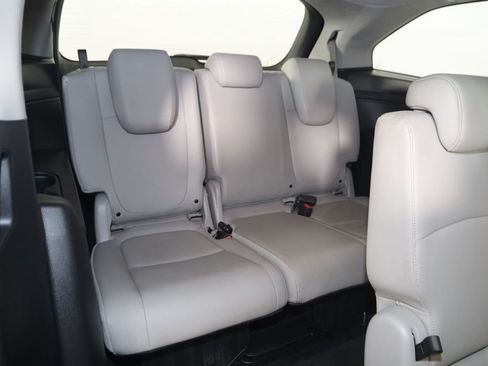 Used 2019 Honda Odyssey EX-L image 16