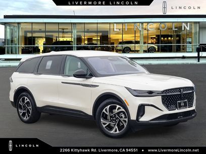 New 2026 Lincoln Nautilus Premier w/ Jet Appearance Package