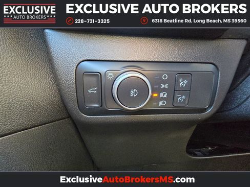 Used 2022 Ford Escape SEL image 11