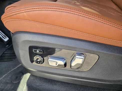 New 2026 BMW X5 M60i w/ Executive Package image 26