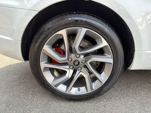 Used 2019 Land Rover Range Rover Sport HSE Dynamic AWD/4WD image 32