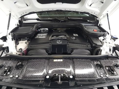 Used 2026 Mercedes-Benz GLS 63 AMG 4MATIC image 37