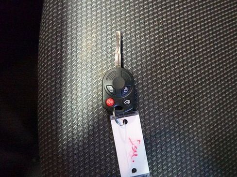 Used 2018 Ford Transit Connect XL image 28