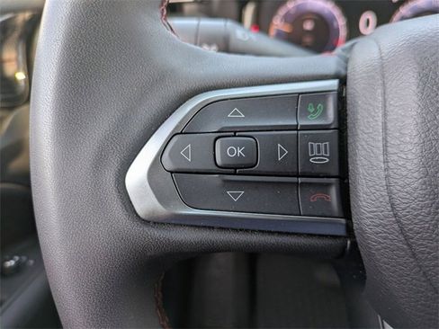 Used 2025 Jeep Compass Trailhawk w/ Trailhawk Elite Group image 15