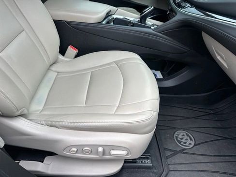 Used 2021 Buick Enclave Premium w/ Sun and Sites Package FWD image 20