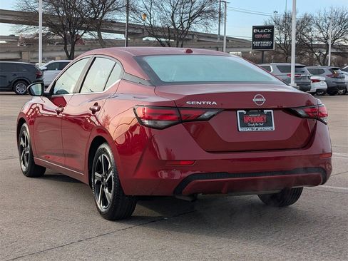 Certified 2025 Nissan Sentra SV image 4