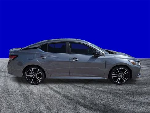 Used 2023 Nissan Sentra SR w/ Trunk Package FWD image 3