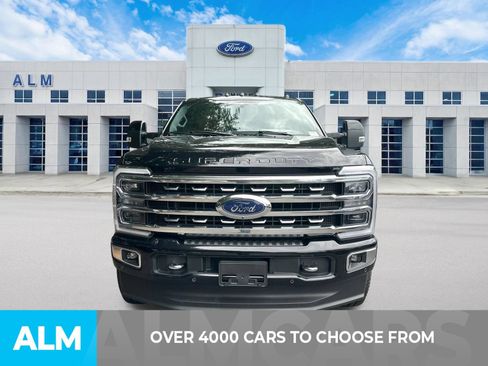 Used 2024 Ford F250 Platinum AWD/4WD image 2