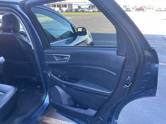 Used 2019 Ford Edge SEL w/ Equipment Group 201A AWD/4WD image 52