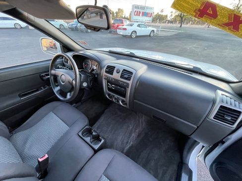 Used 2011 GMC Canyon SLE image 22