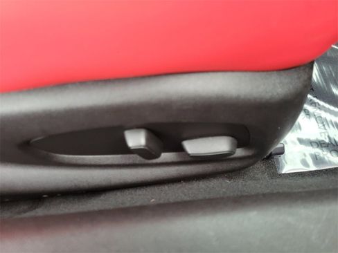 Used 2017 Chevrolet Camaro LT image 16